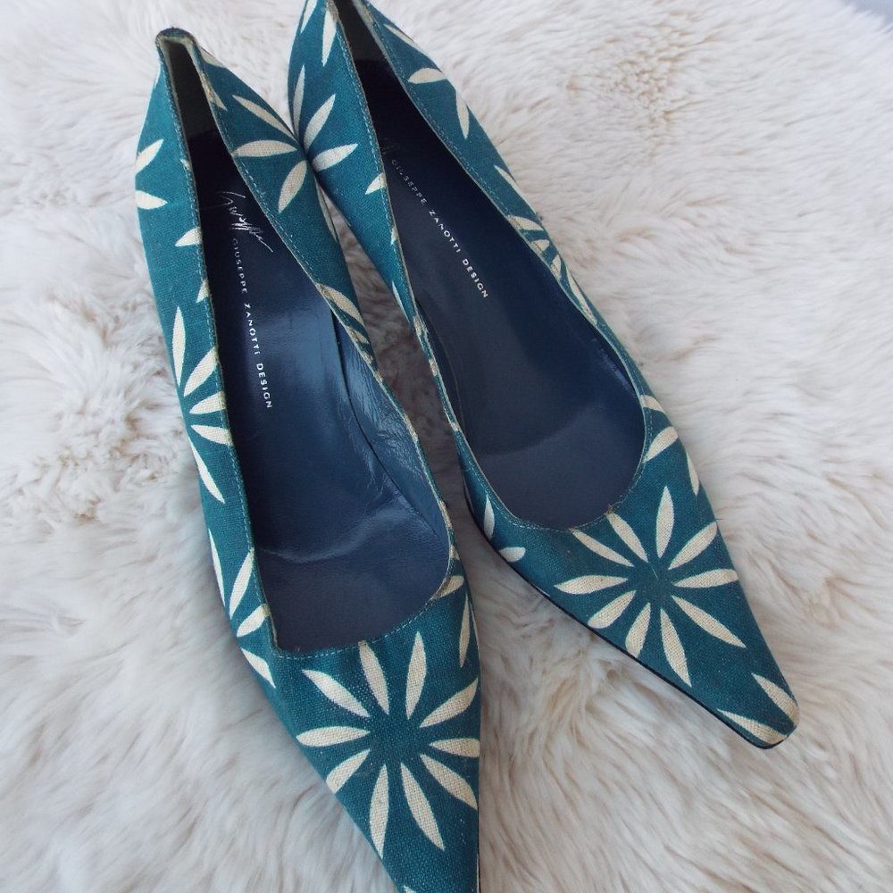 Giuseppe Zanotti Blue Denim Pointy Pumps